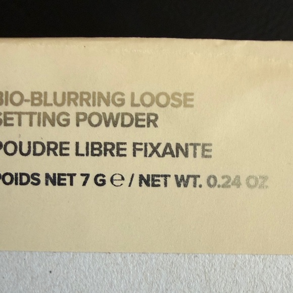 Haus Labs by Lady Gaga Bio-Blurring Loose Setting Powder Translucent NIB 7g - Picture 3 of 8